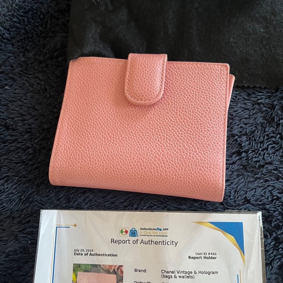 Chanel Light Pink Compact Wallet - Picture 3 of 6